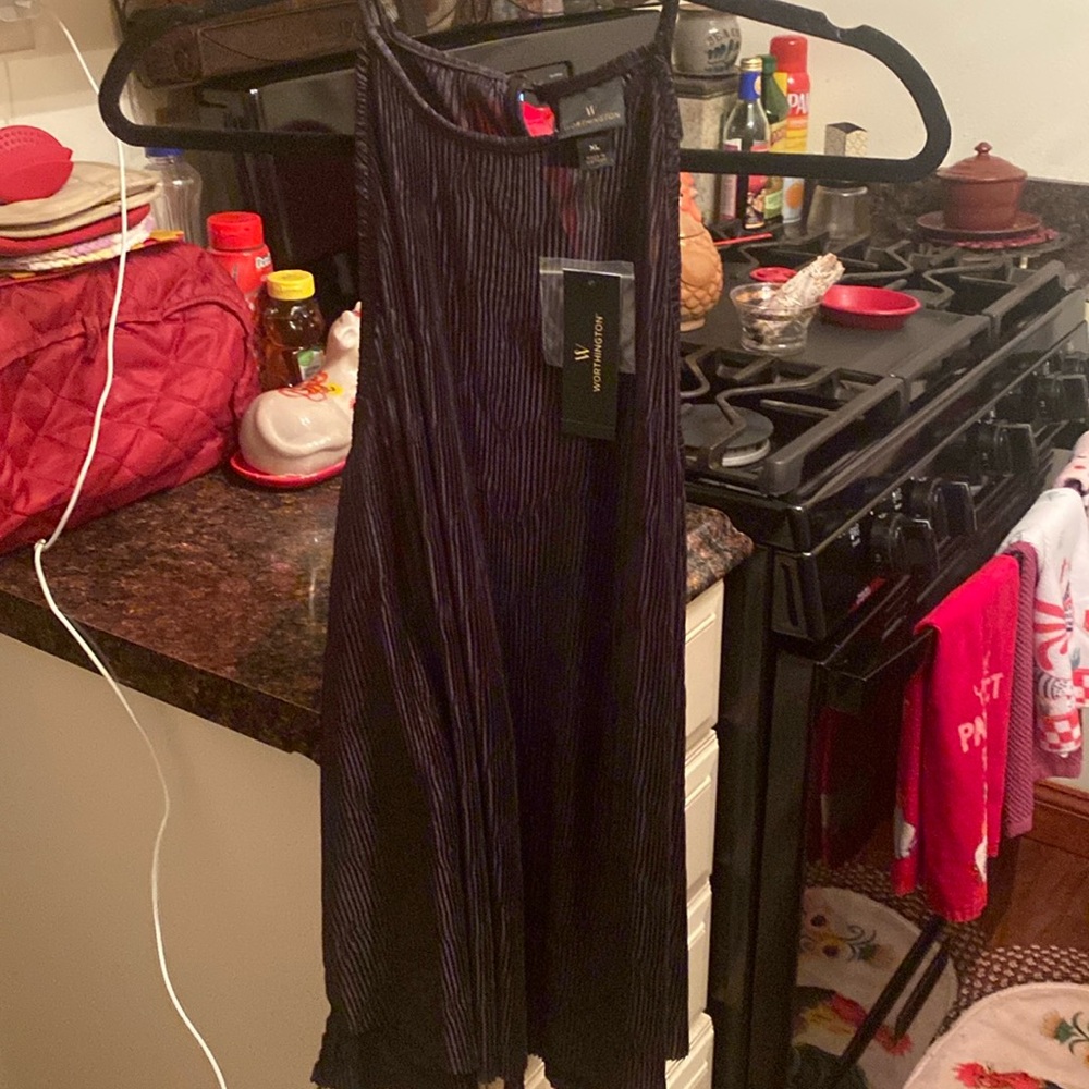 New xl racerback style dressy tank top